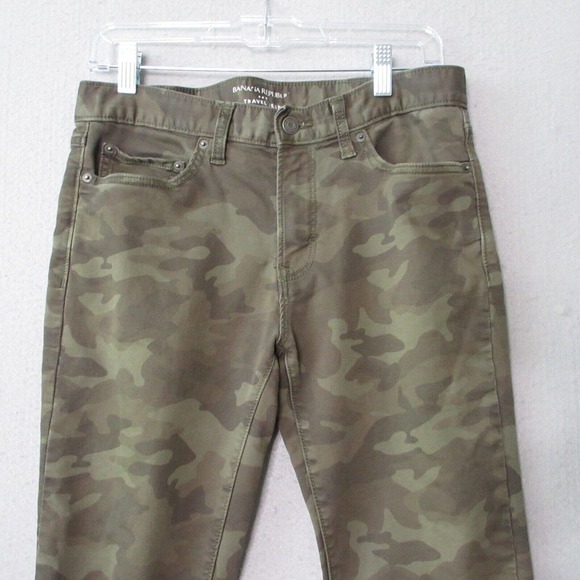 Banana Republic Traveler Men Camoflauge Jeans - Picture 2 of 15